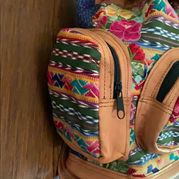 Backpack - Picture 5 of 10